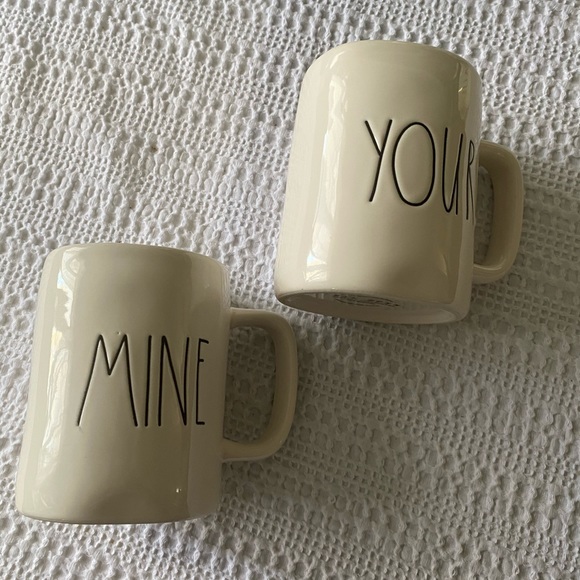 Artisan collection Mine / yours mugs - Picture 2 of 3